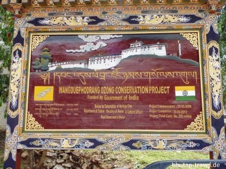 01 renovierungsschild wangdue dzong